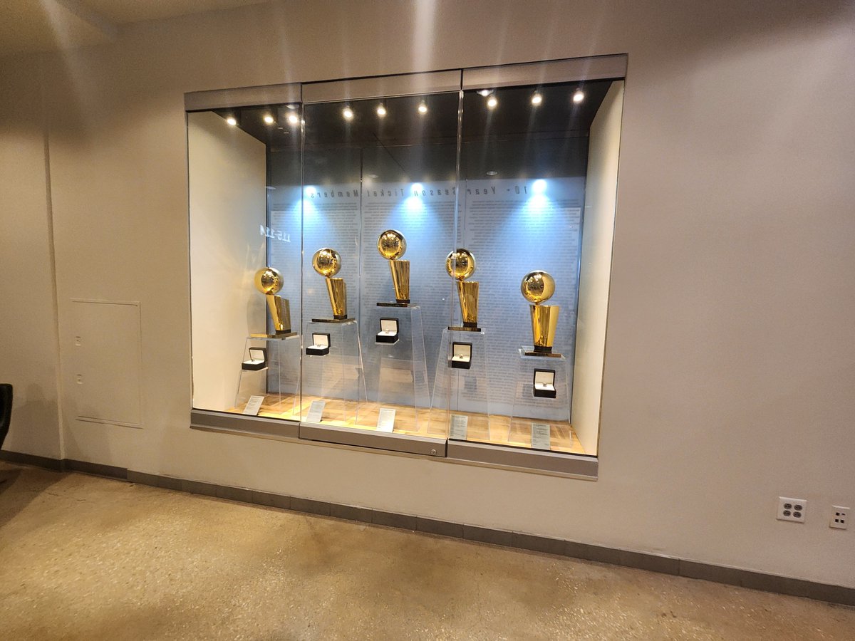 Spurs Nacho tweet media