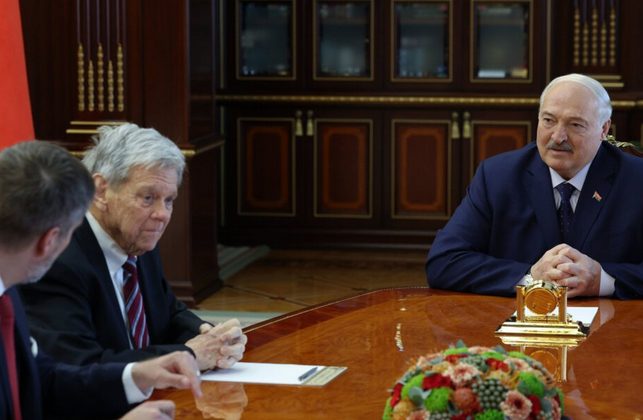 𝑬𝒗𝒆𝒍𝒚𝒏𝒆 𝑳 🇫🇷 🇺🇦 🇪🇺 tweet media