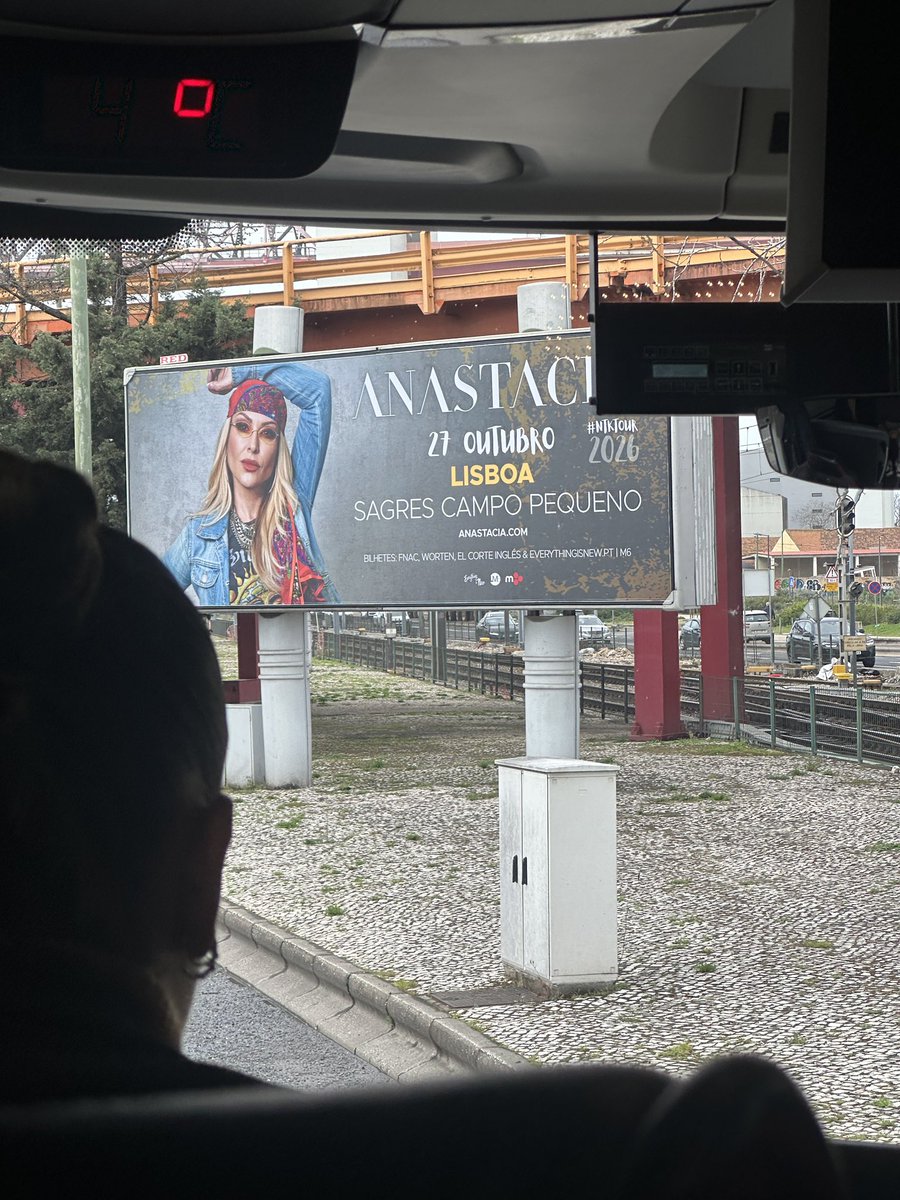 AnastaciaStream tweet media