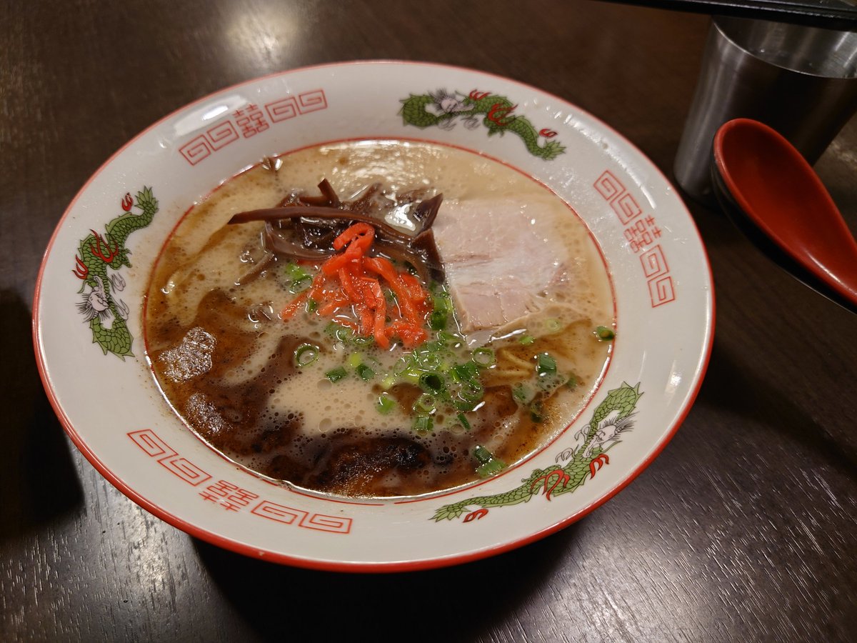 でるた tweet media