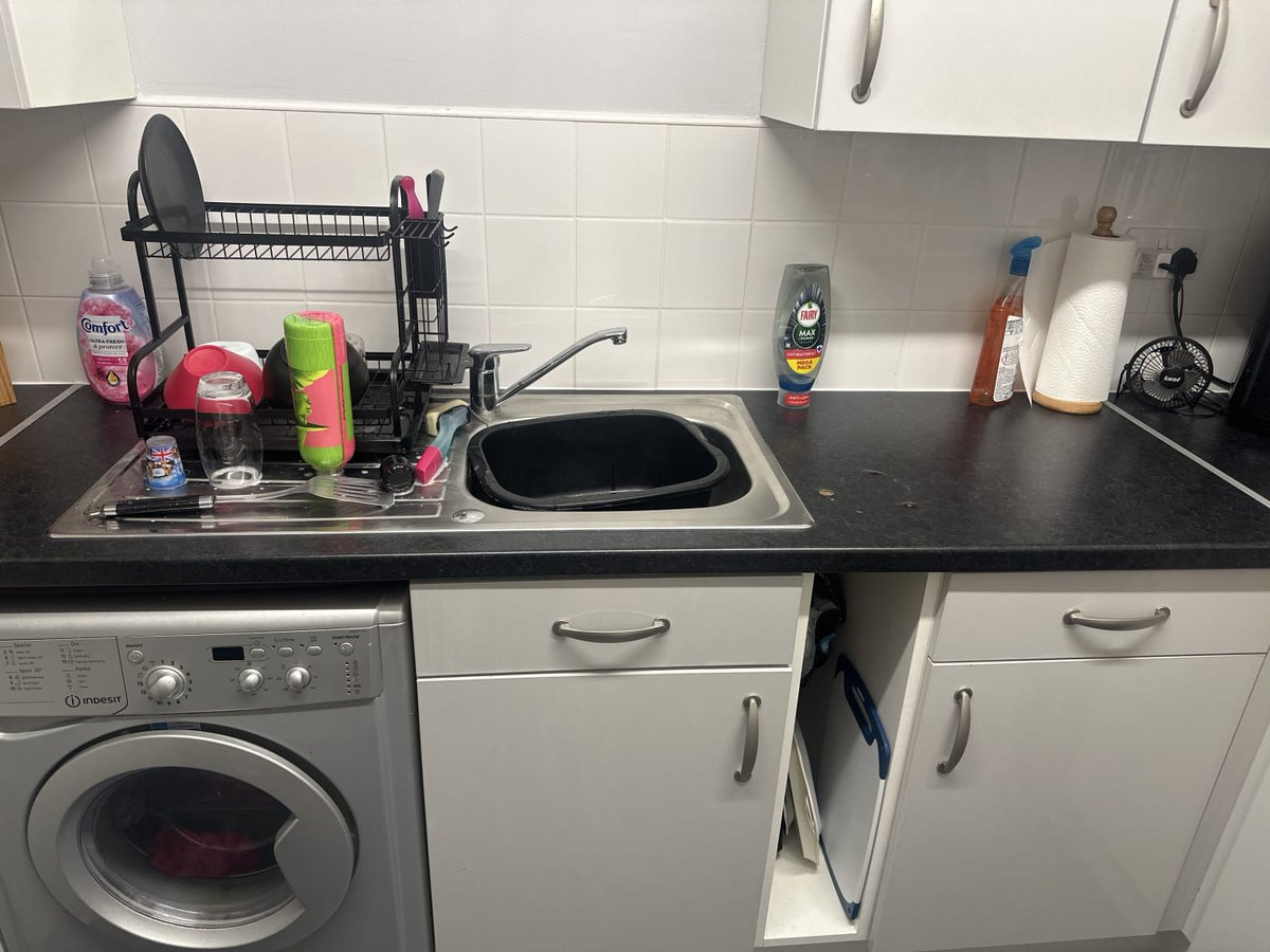 LeadsDoWork's tweet image. #kitchen #kitcheninstallation #kitchenfitters  quote required Jubilee Square #Reading get this job lead via app 2uk.io/app