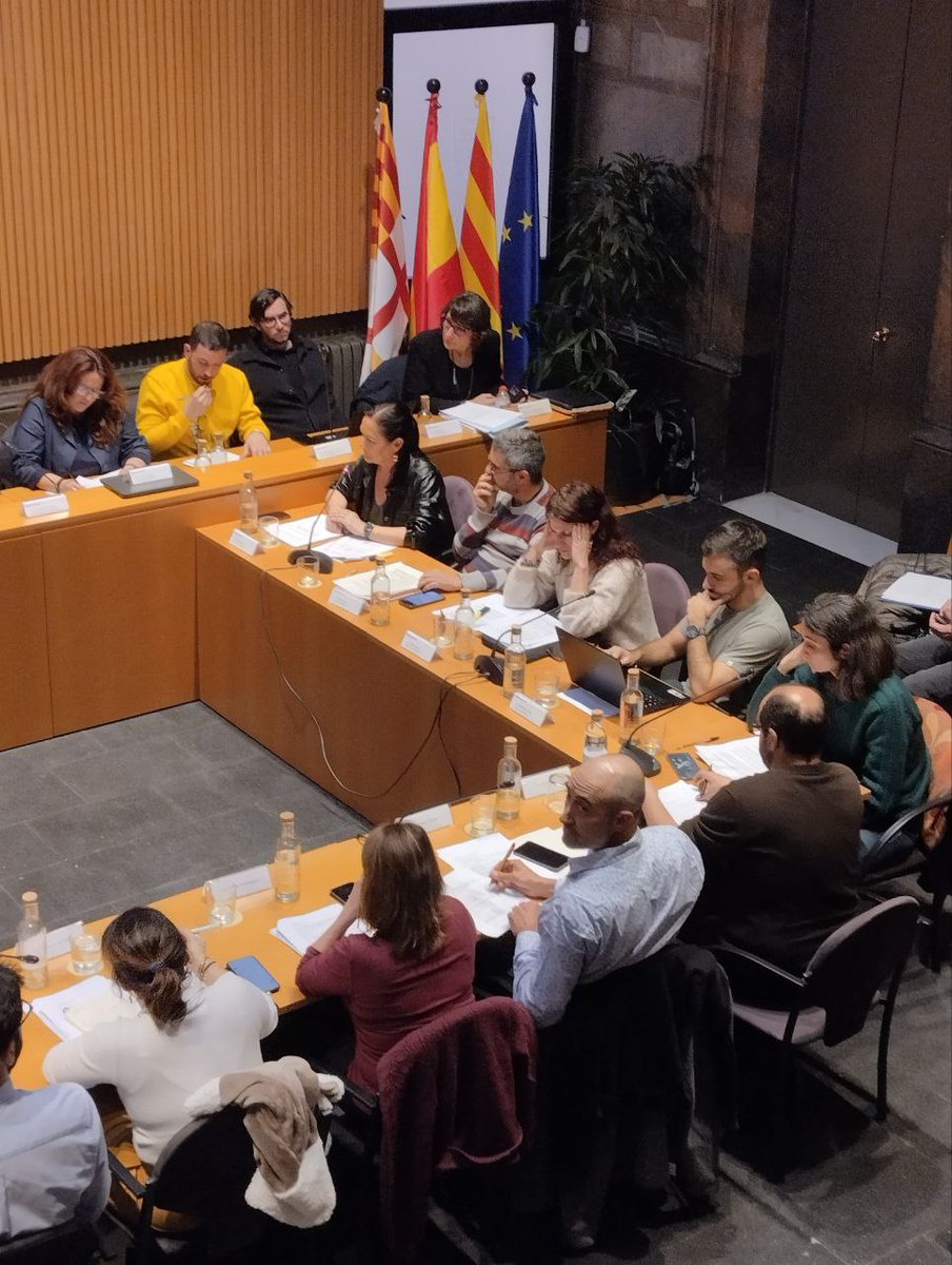 Dijous 19 de març, plenari de Districte de Sant Martí amb:

🤱🏽 Proposició  per engegar el Pla d'Interculturalitat del districte

👧 Prec per resoldre els problemes d'infraestructura de l'I.Escola Flor de Maig
 
🏘️ Prec demanant informe de solars per a habitatge públic

🧶 1/9