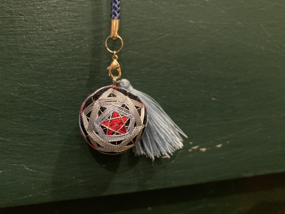 ニヒル牛納品！ tweet media