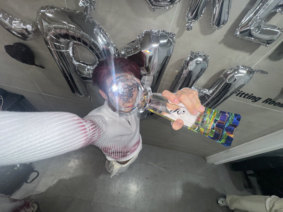 P1Harmony tweet media