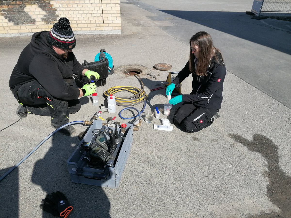 mibirem's tweet photo. Field Notes from #Sensatec GmbH courtesy of Jessica Beyert ✨ 
👇 
"At the end of February, oxygen injection began at the #Stockach site, marking the start of full-scale remediation of the cyanide groundwater contamination. 
This is an in-situ biological remediation measure. A groundwater circulation cell will first be set up in the hot spot area. To stimulate the microbial degradation processes, the inflowing groundwater will be enriched with oxygen. 
Once a stable oxygen concentration has been achieved in the groundwater within the circulation cell, glucose will be added as a carbon source. From this point on, the microorganisms have sufficient oxygen and readily available carbon at their disposal to degrade the cyanide by using it as a nitrogen source. In the further course of the project, bioaugmentation with a laboratory culture containing bacterial strains selected for the degradation of complex cyanide compounds is also planned. 

As part of the EU research project @mibirem  the remediation measure is being monitored by means of close sampling. Samples are taken not only for chemical analysis, but also for the isolation of environmental DNA. The MIBIREM research partners hope that this will provide deep insights and a better understanding of the microbial processes during such a remediation measure, which can then also be used to optimize the remediation." 💫

#Bioremediation #GroundwaterRemediation #CyanideRemediation #Microbiome