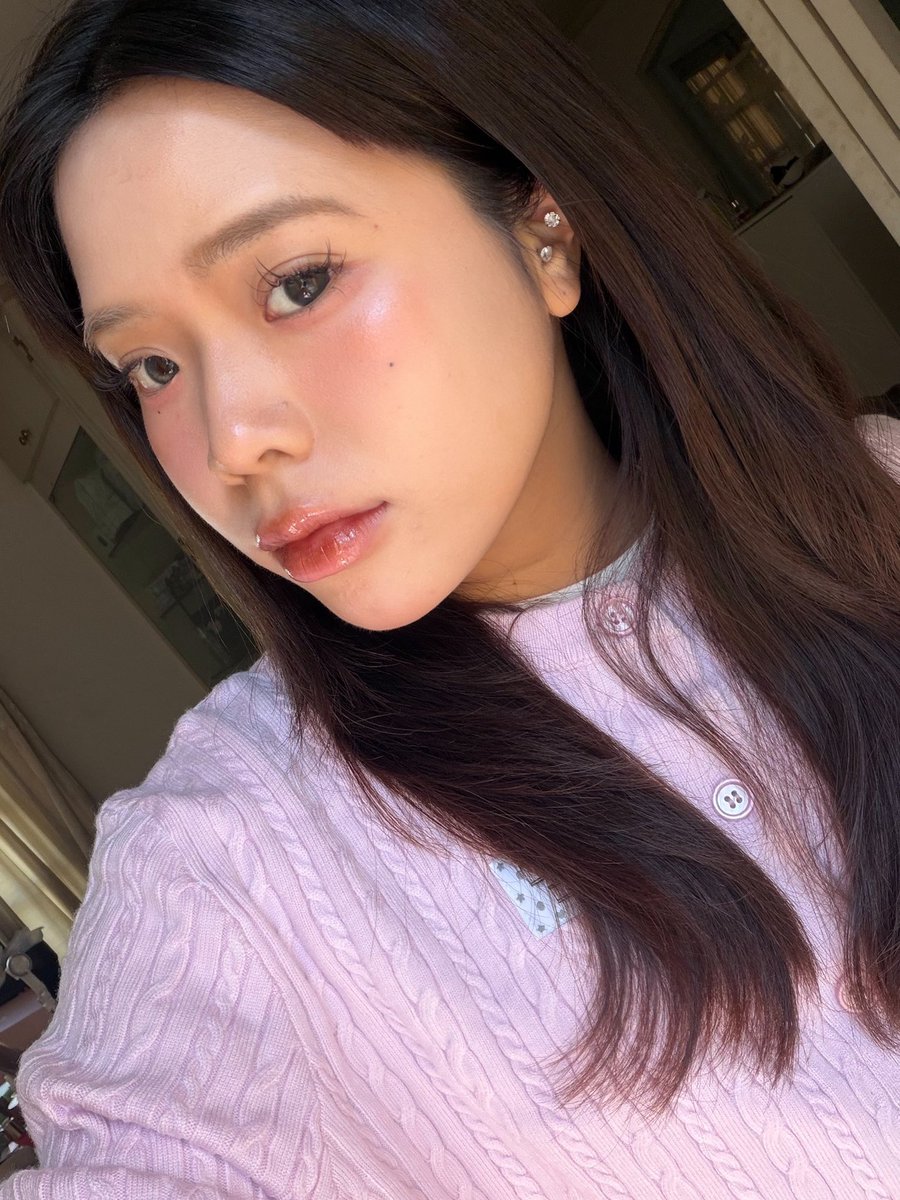 🫧weirder's🤎 tweet media