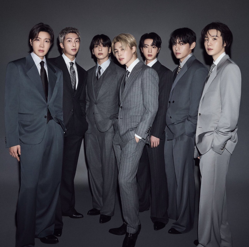 About Music tweet media