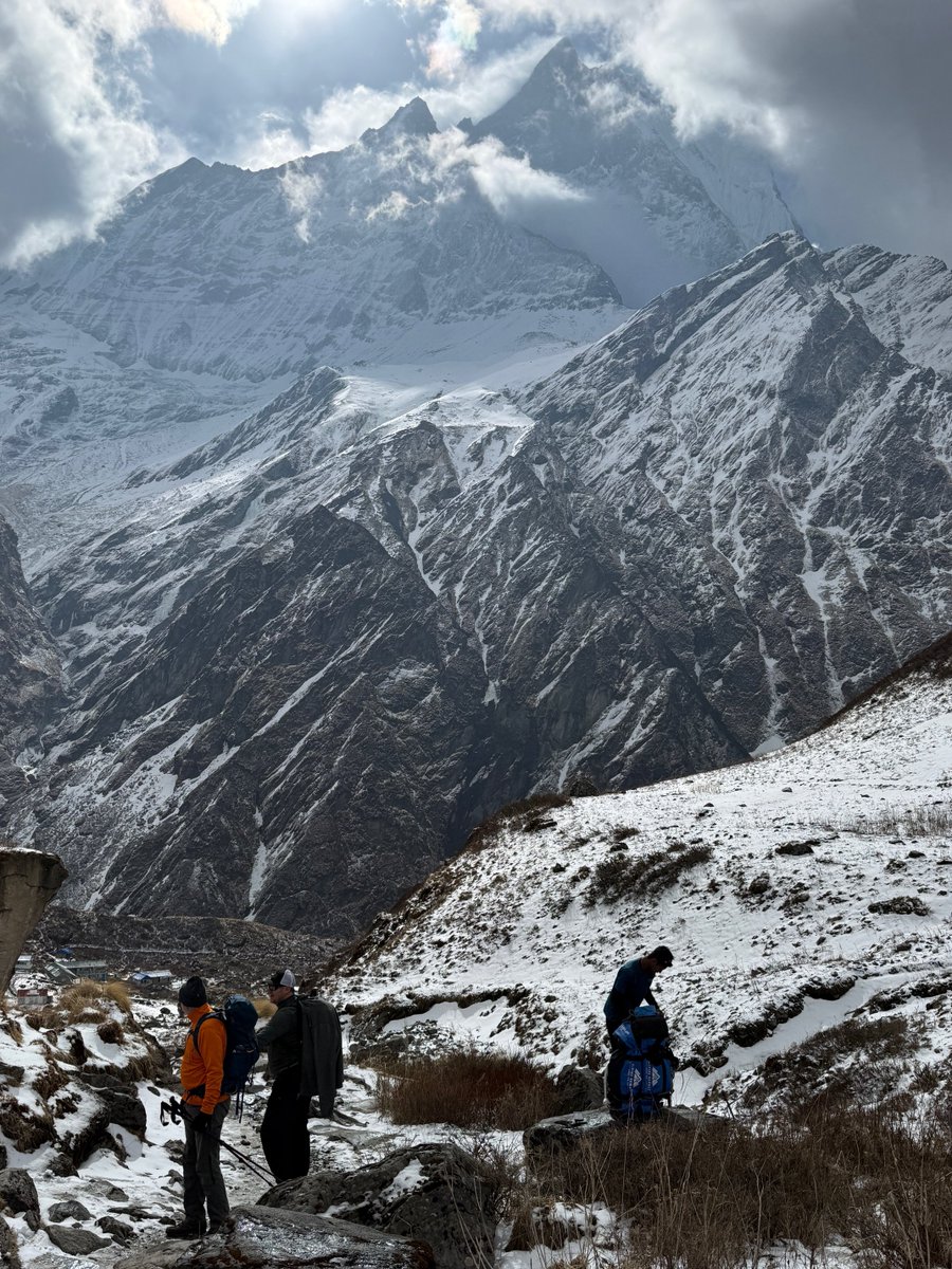 Everestclimber's tweet photo. We have the best itinerary and service for trekking to Poon Hill and Annapurna Base Camp: https://t.co/lWTthaauf4 Get in touch and learn more about our treks in 2027. #abctrek #trekking #trektoannapurnabasecamp https://t.co/CfIYmvkIZJ