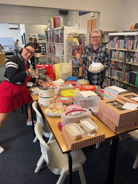 IbstockSchool's tweet photo. Our Red Nose Day cake sale is in full swing and these treats are too good to miss! From sprinkle-loaded cupcakes to chocolatey masterpieces, there’s something for everyone 😍

Students and staff, come along, grab a slice, and help us raise smiles and funds for a great cause ❤️ https://t.co/Q8fWBYjjSf