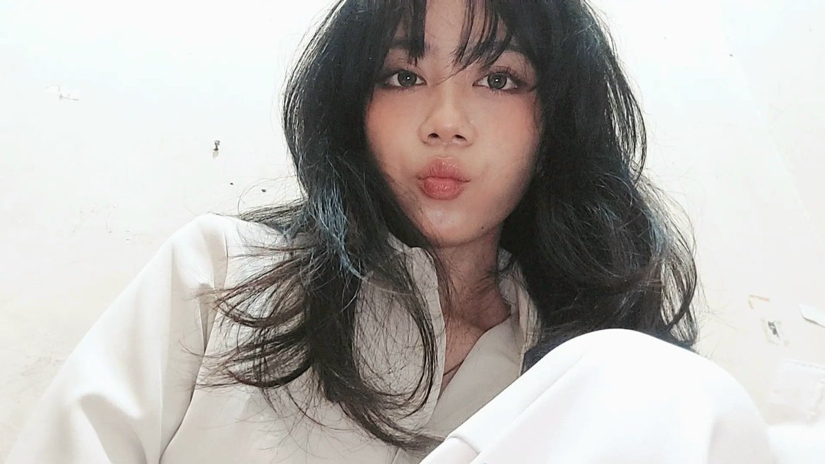 shen malik tweet media