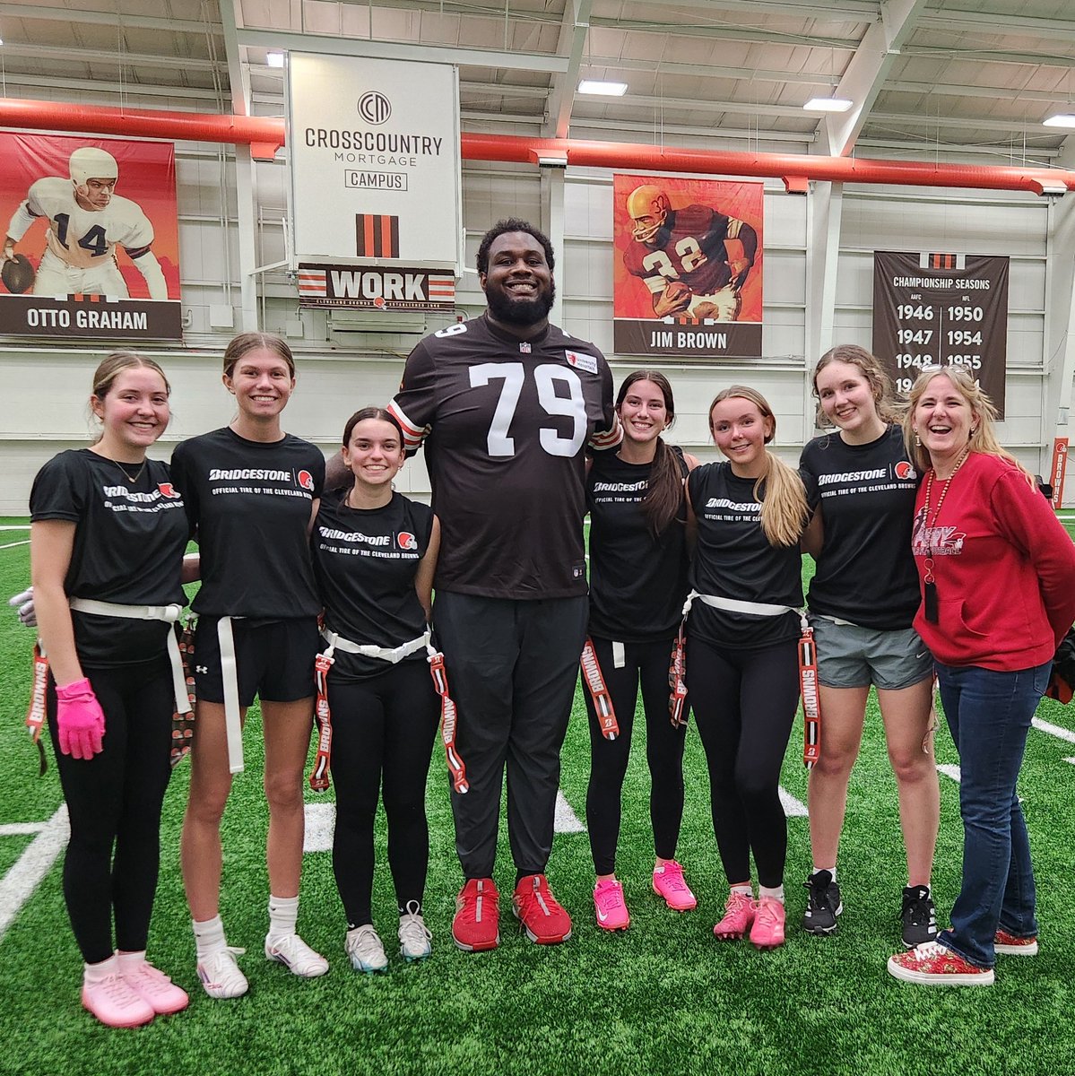 Melinda Mae tweet media