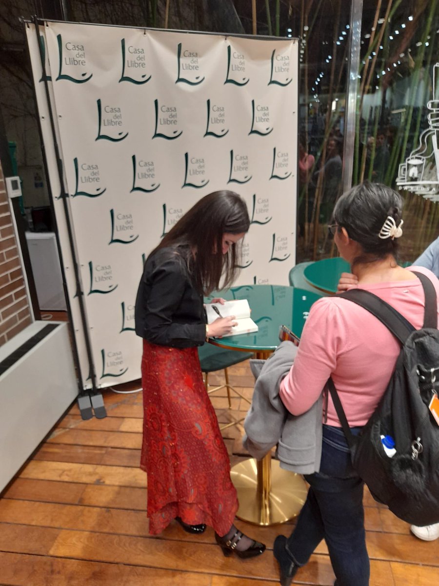 Estefania Molina tweet media