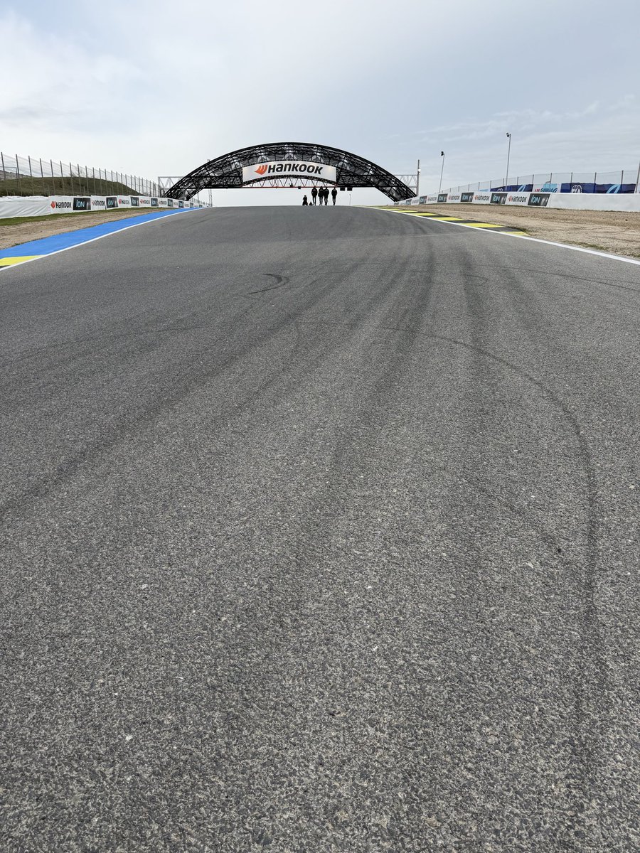 Nick Golding tweet media