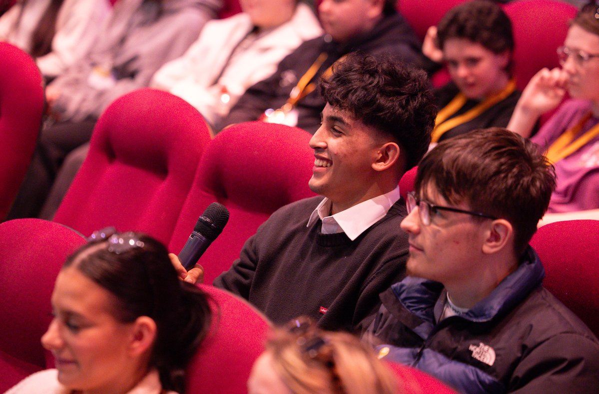 Grŵp Colegau NPTC Group of Colleges tweet media