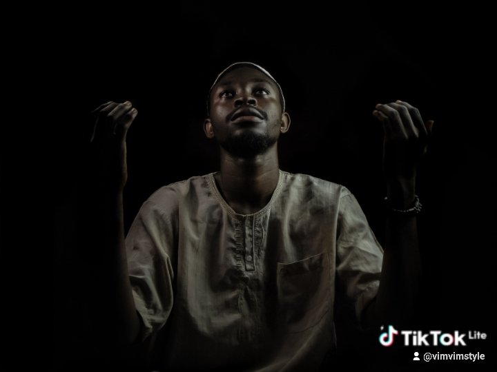 VimVimStyle's tweet photo. Eid is what Eid is;
Wishing you double the happiness and double the Eid vibes! 
#Sowetin #vimstyle #original #friday #eidmubarak https://t.co/aJhqwQfMLP