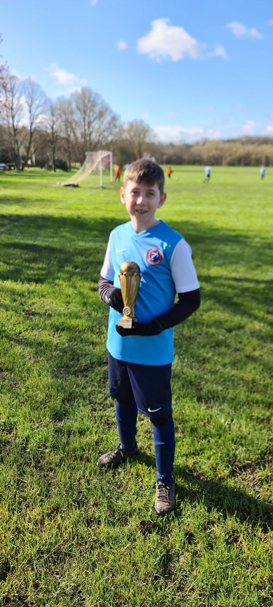 F.C Bracknell tweet media