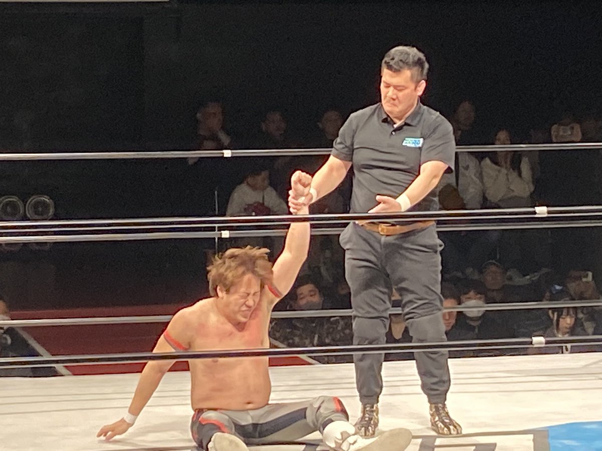 7mMako8's tweet photo. 通常のプロレスルールで宮本が先勝！
次はハードコアマッチだ！
#pwzero https://t.co/y1IIMieYyf