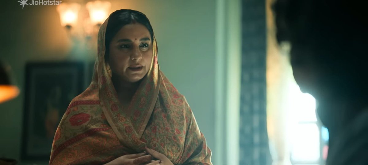 __khadeeja786__'s tweet photo. This isn’t drama, it’s reality.
And that’s what makes it so disturbing. How did ‘no’ become negotiable in marriage?
That question hits hard.
#Chiraiya https://t.co/H0M96Xh8z4