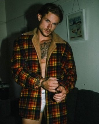 i push limits tweet media