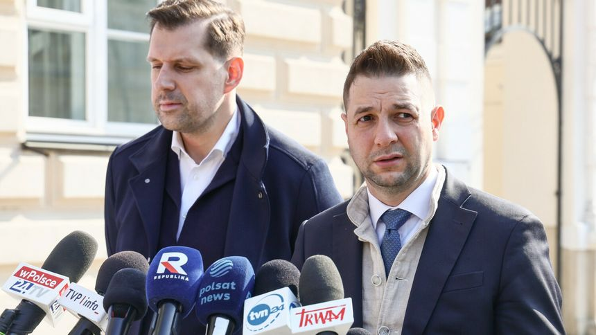 Jan Vader II tweet media