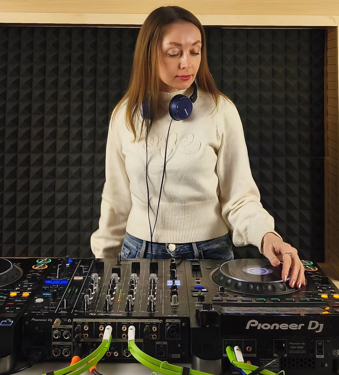 Northern Angel tweet media