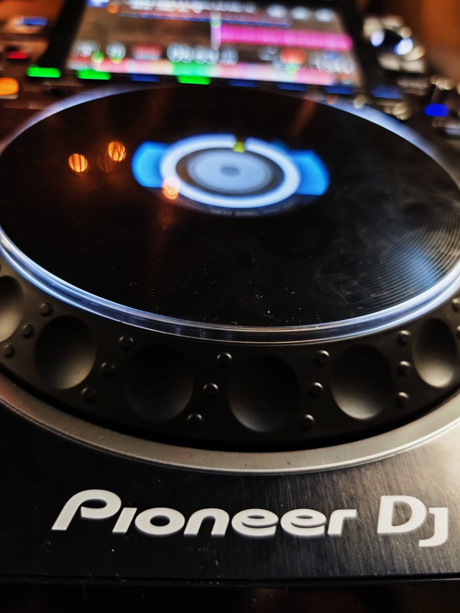 Northern Angel tweet media