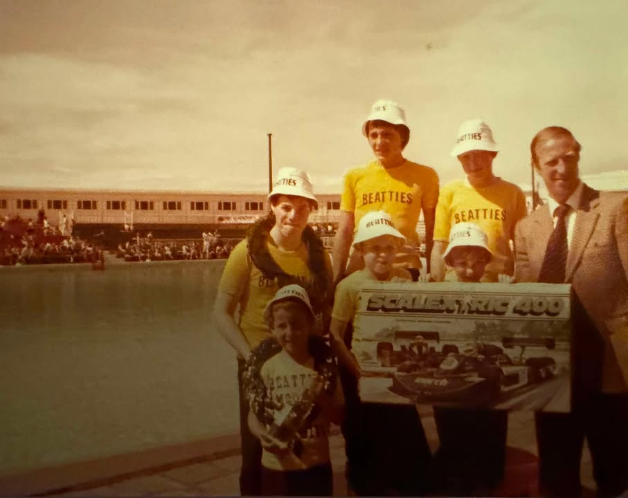 Scalextric tweet media