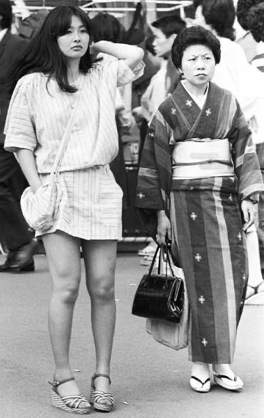 Explorer Of Moments tweet media