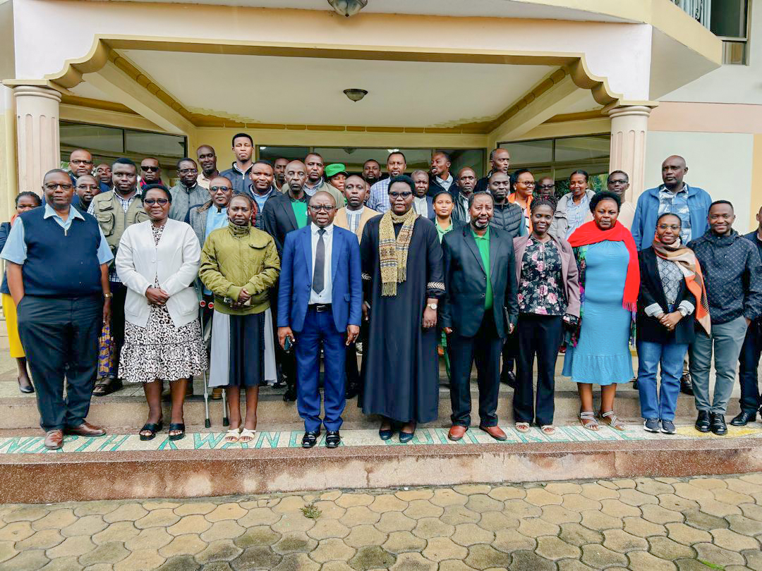 CentreJUC's tweet photo. Yesterday, #JUC was excited to participate in a two-day stakeholder retreat organized by #JADF Isangano in collaboration with @NgororeroDistr  at K2 Hotel &amp; Apartments in @MusanzeDistrict, focusing on strengthening the implementation and monitoring of stakeholders’ projects. https://t.co/IqKreNCO9B