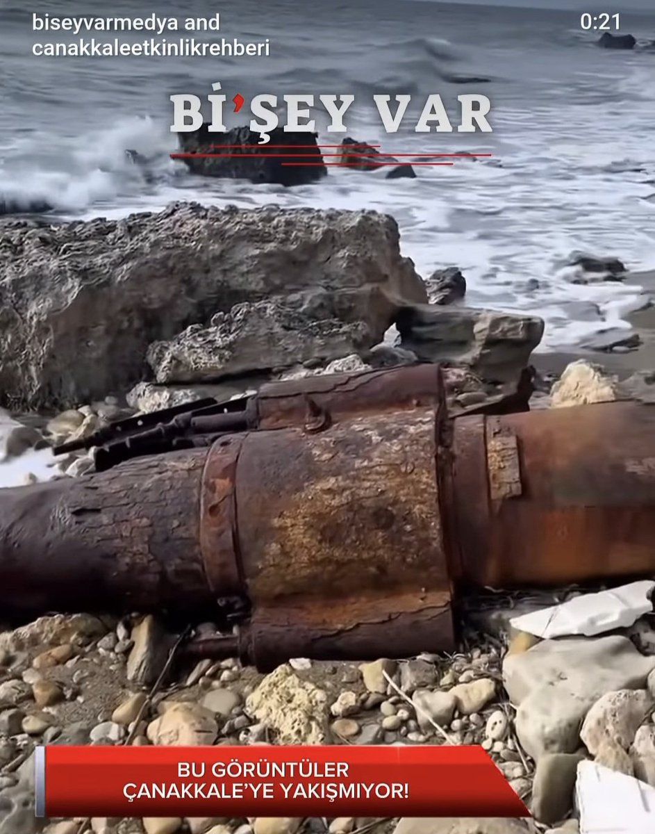 Çanakkale Boğazı'nın Anadolu yakasındaki tabyalardan çok iç acıtan görüntüler geliyor.
Bildiğim kadarıyla Anadolu yakasındaki tabyalar <a href="/TarihiAlan/">Çanakkale Tarihi Alan Başkanlığı</a> yetkisinde değil.
Keşke olsa.
Ama mevcut durumda <a href="/CanakkaleGovTr/">Çanakkale Valiliği</a> 'nin ilgilenmesi gerekmez mi? 
Sabah iki saatlik bir törenle