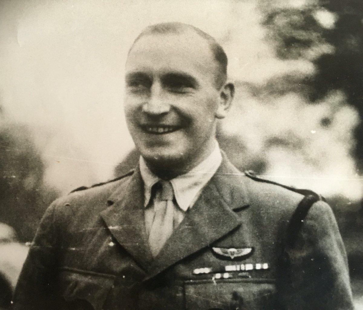 Damien Lewis tweet media