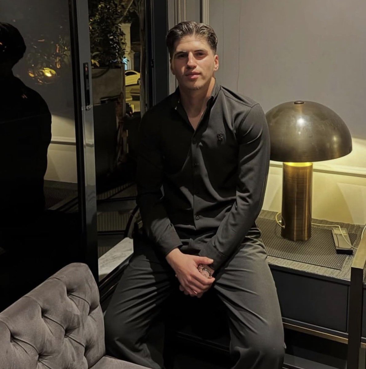 SİYAH SANCAK tweet media