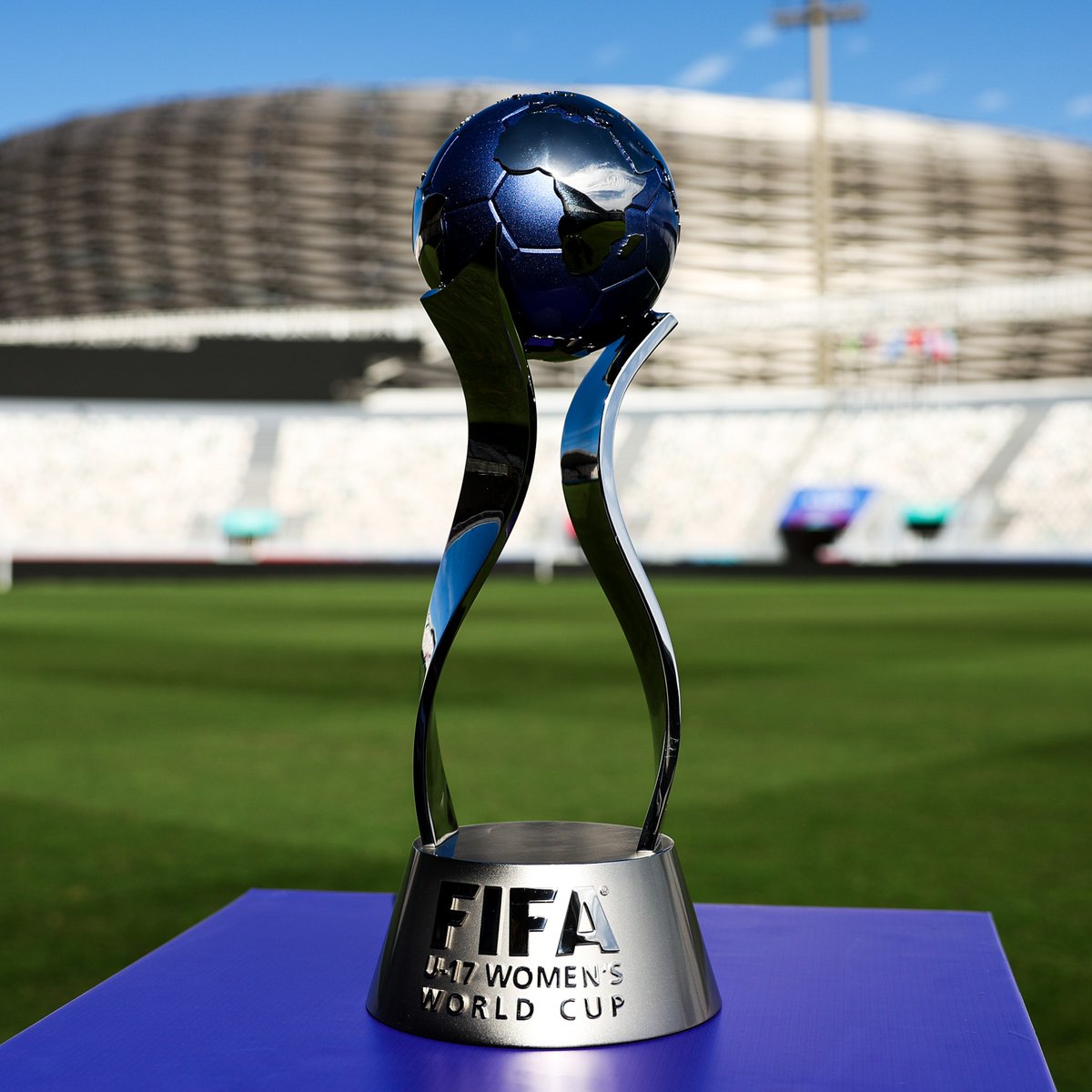 FIFAWWC's tweet photo. It's confirmed! 🤩

The #U17WWC 2026 will take place from 17 October to 7 November! 🇲🇦

Here's everything that you need to know. 👇
