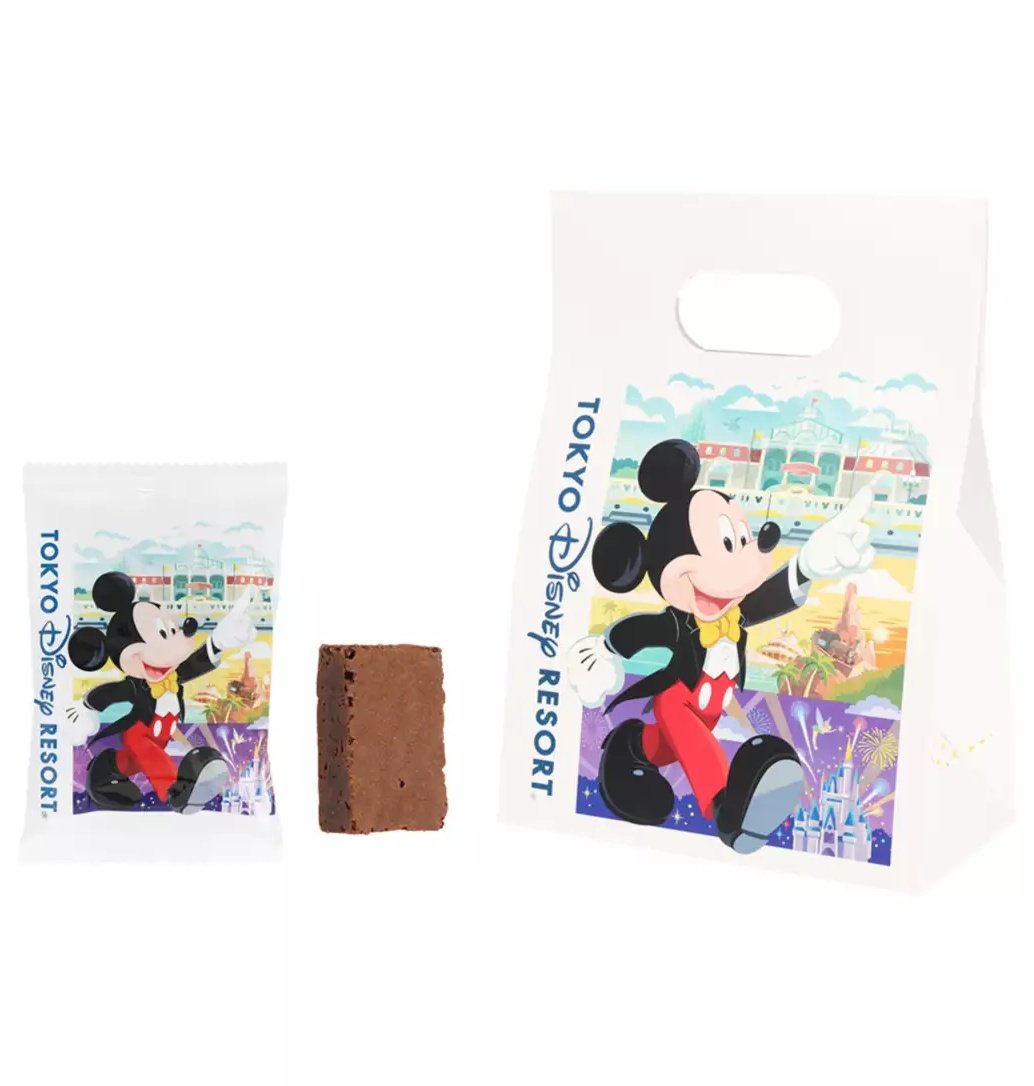 Wells_1983's tweet photo. ディズニーのあのチョコブラウニーと同じ会社のブラウニーがイクスピアリのパン屋にあったー！！！！

しかもこの三連休安い！！！
皆イクスピアリに急げ！！！！！ https://t.co/tZNcp0PLz6