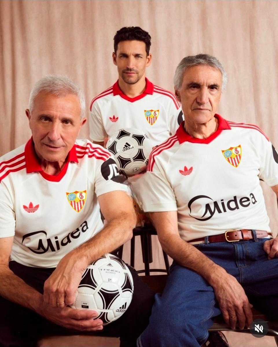 JavierGarrido7's tweet photo. @SevillaFC @adidasfootball Tan difícil era hacerla así?? https://t.co/iDVRp16Guy