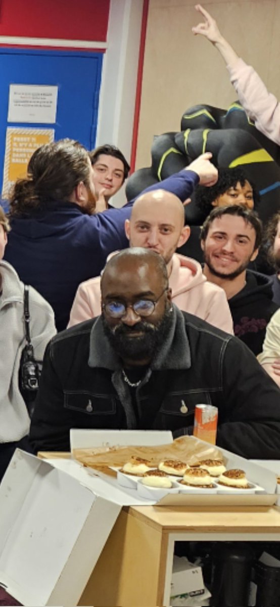 Will2pac tweet media