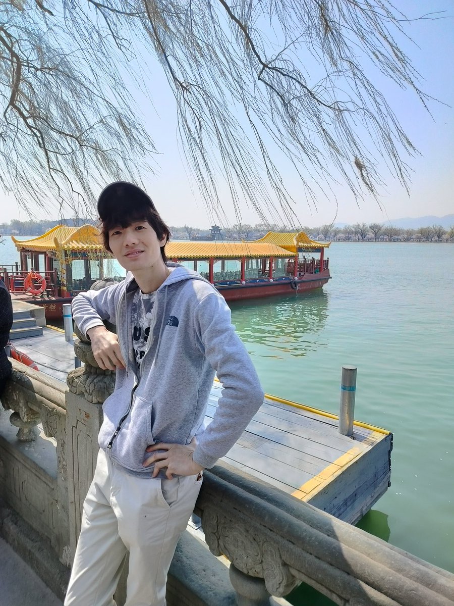 Mr. Bαςκš†αgε tweet media