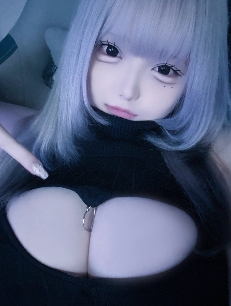 llloup_'s tweet photo. なに挟む？ https://t.co/xbAmvbzUkg