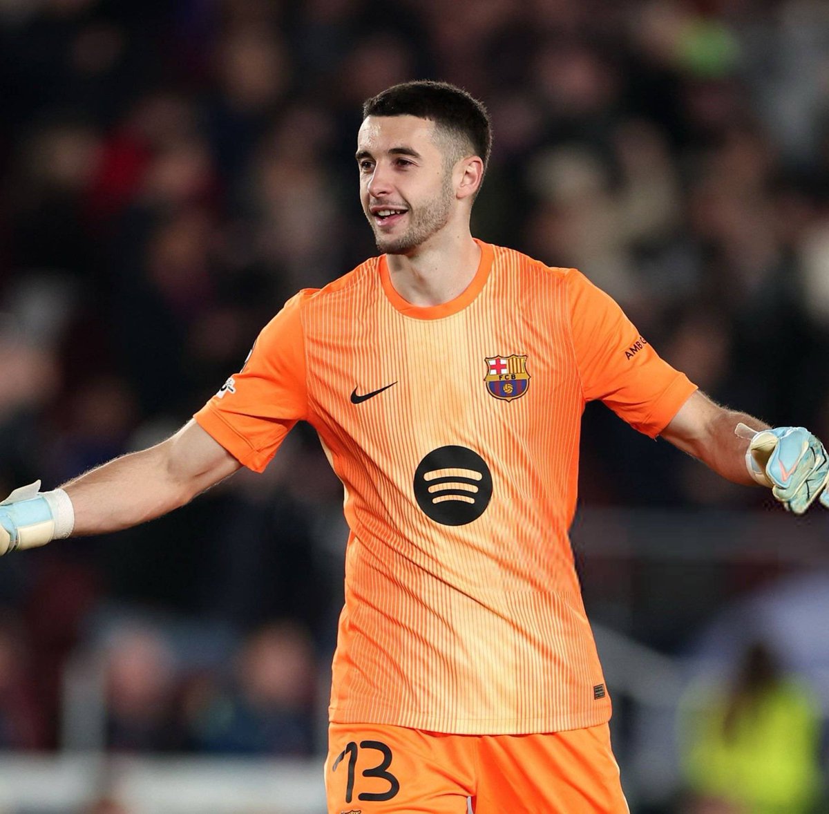 Anabella💙❤️ tweet media