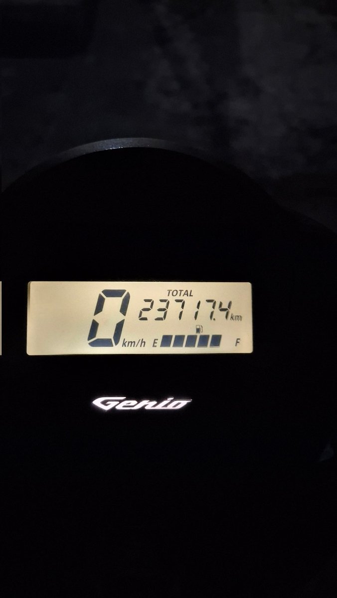 Cyruszkie's tweet photo. 23717.4km engine&amp;gear oil, Tires f&amp;b. 3/20/2026. https://t.co/guRiuLDpuj