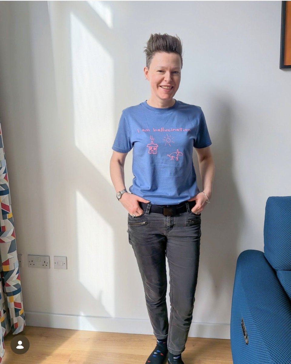 1 of 100 tweet media