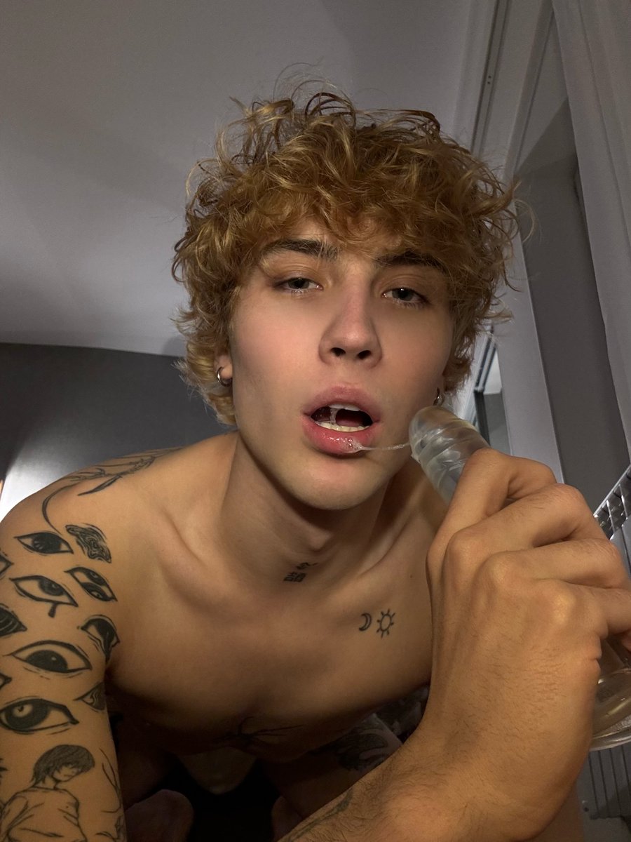 Angel Wink tweet media