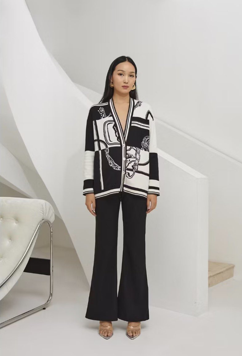 𐐪𐑂 | mention after dm tweet media