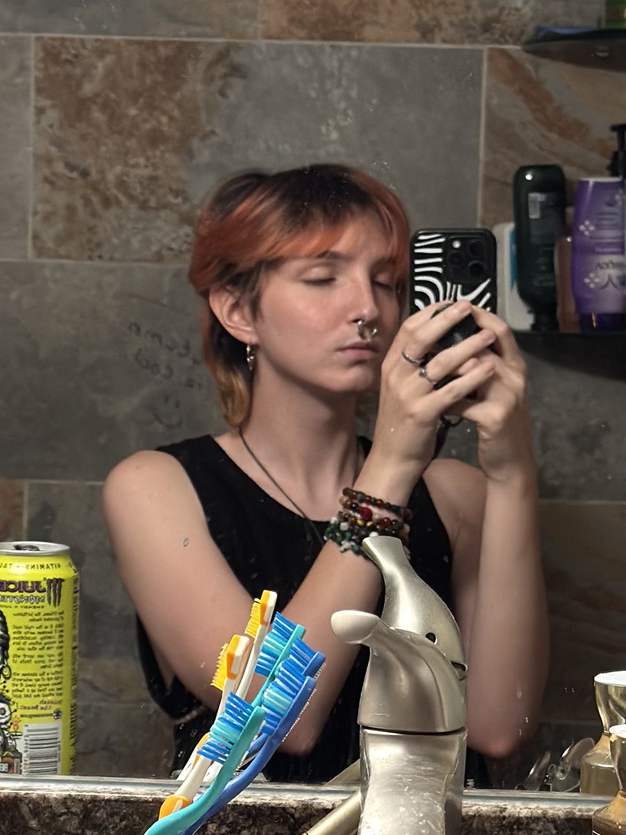 ꒒ꍟ☻ ඞ👾🪱🧠 tweet media