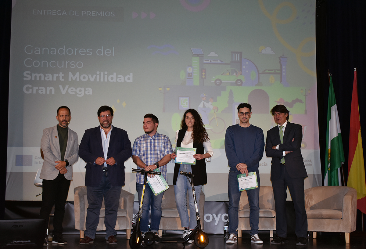 Ingenieros de Teleco tweet media