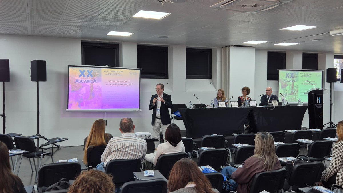 Mesa 1. Los desafíos invisibles del Siglo XXI 🌍✨

🔷 Si tu paciente fuera una peli, la IA te diría como termina 

🔷 Optimización del tratamiento de las náuseas, vómitos y dispepsia funcional.

🔷 Corazón y mente: un equilibrio necesario.

#ASCARICA #jornadasascarica2026