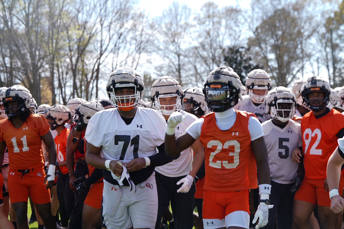 Coach Braxton Harris 🐪 tweet media