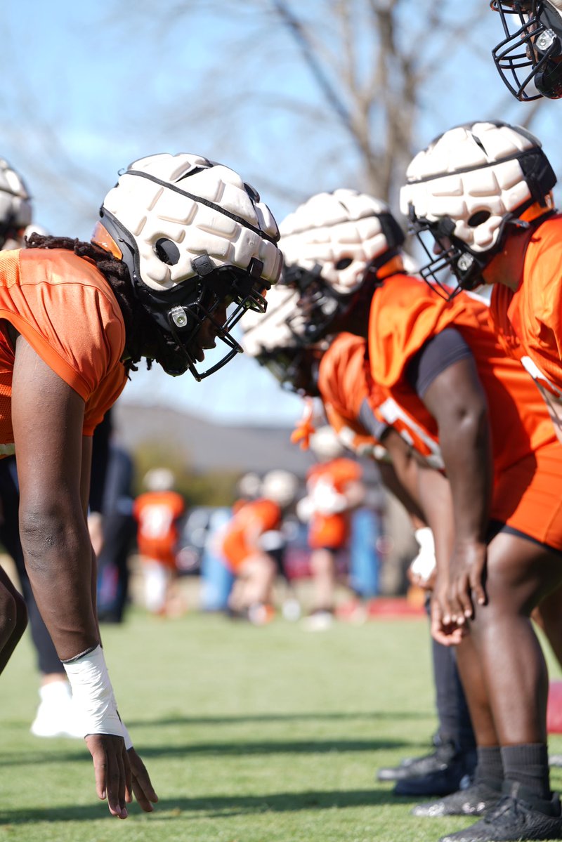 Coach Braxton Harris 🐪 tweet media