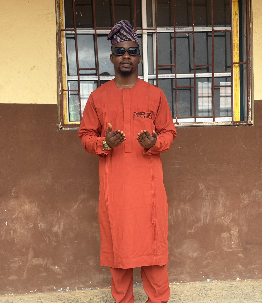 ADÉOLÁ ⚡️🤴 tweet media