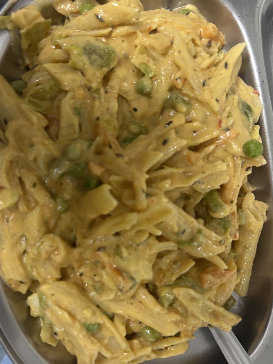 デロー tweet media